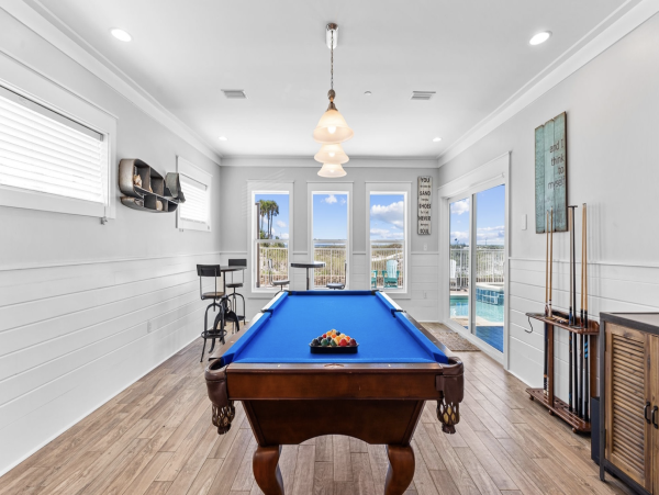 Six Bedroom Gulf Front Vacation Rental in Grayton Beach